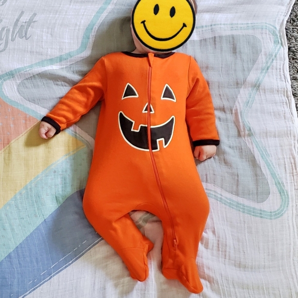 Pumpkin Fall Halloween Baby Outfit - Picture 1 of 8